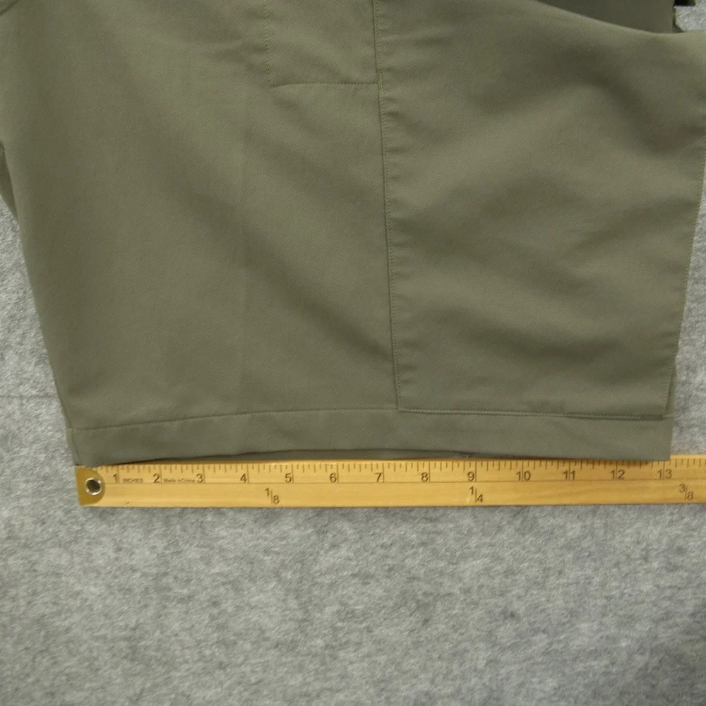 Lululemon Shorts Mens Extra Green Cargo Pockets Versa Elastic Waist Hiking